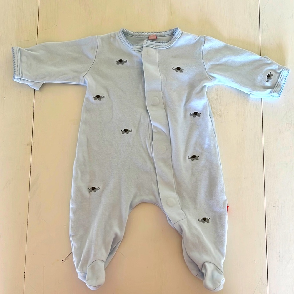 Magnetic me elephant print footie